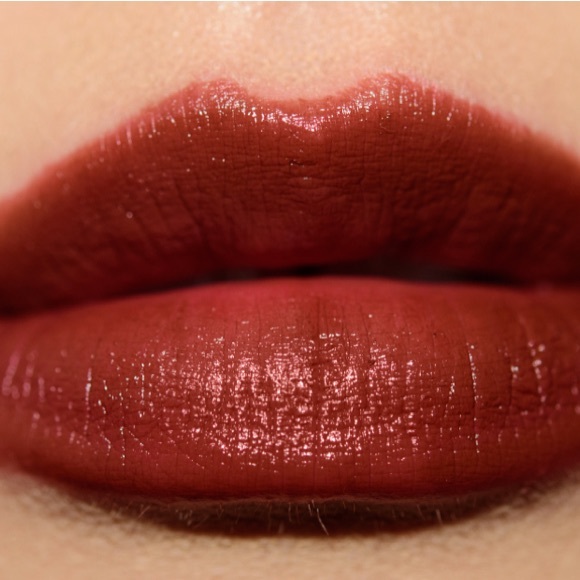 MAC LOVE ME LIPSTICK - DGAF(424) - Picture 5 of 5